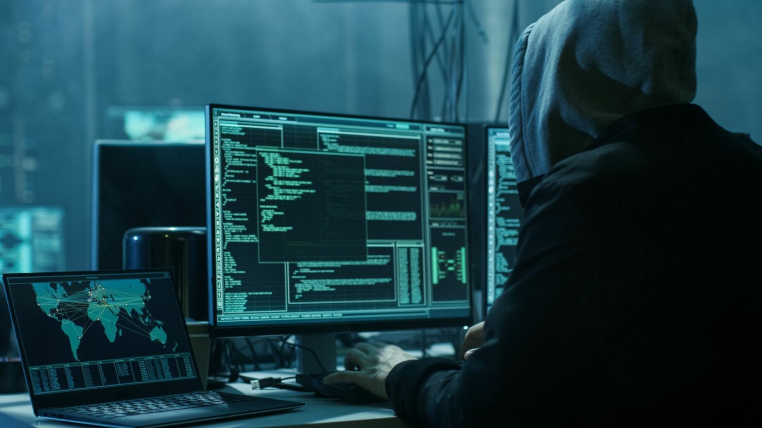 Українців попереджають про нову кібератаку з використанням шкідливої програми-викрадача