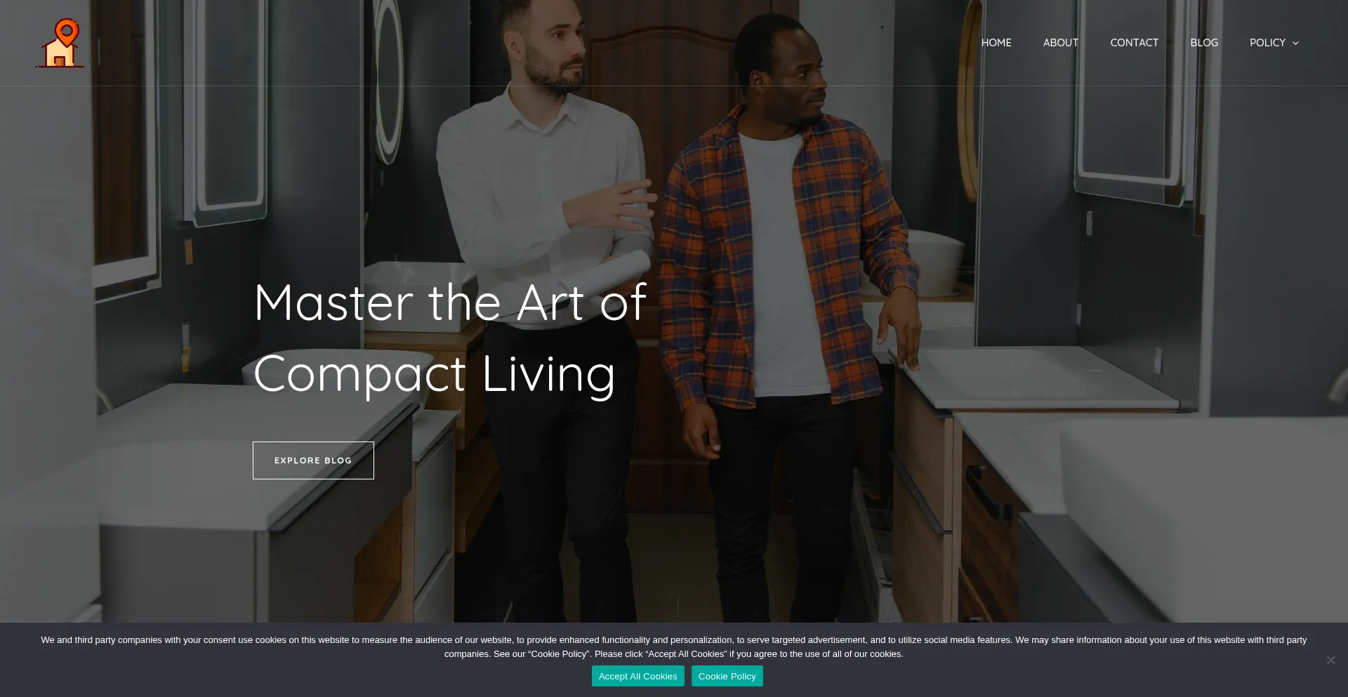 Website screenshot of Compactlivingmastery.com