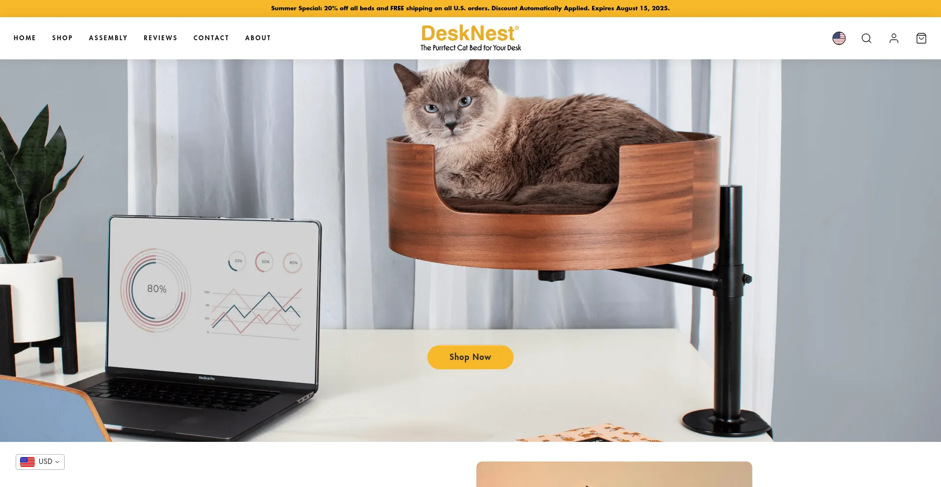 Website screenshot of Desknest.com