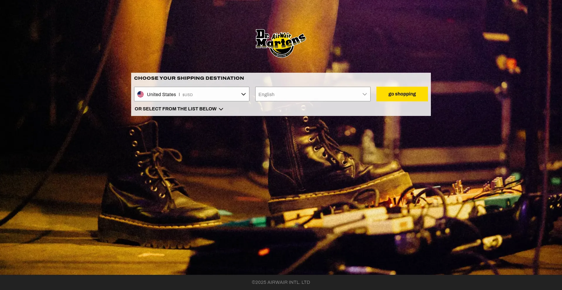Website screenshot of Drmartens.com