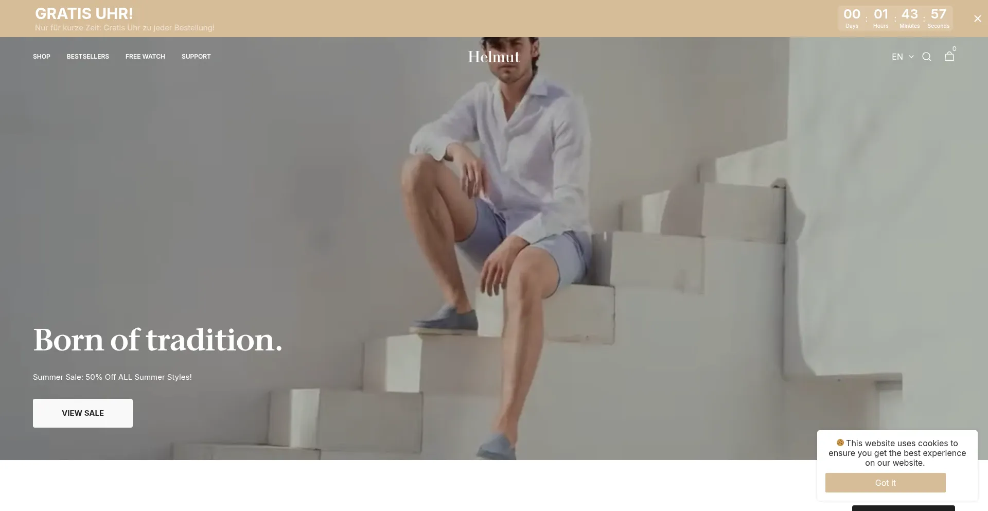Website screenshot of Helmutclo.com