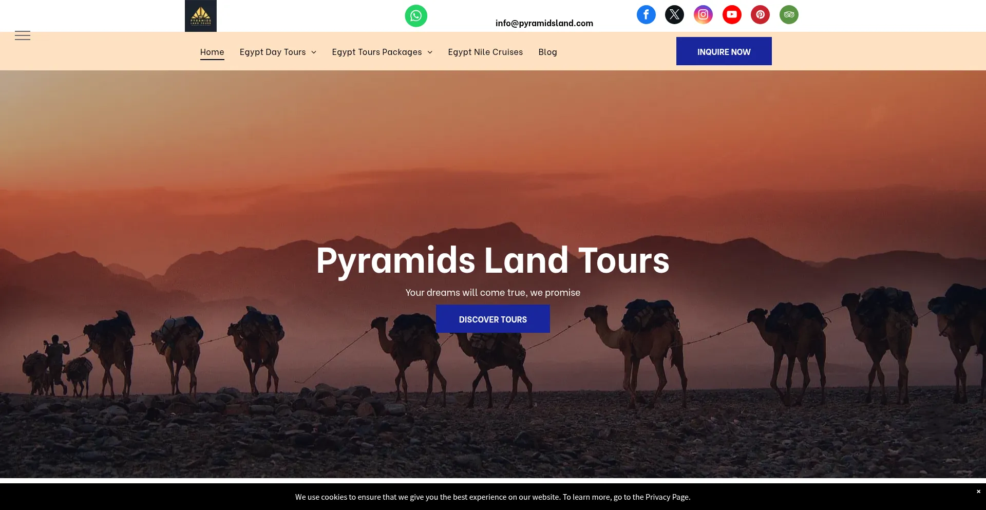 Website screenshot of Pyramidsland.com