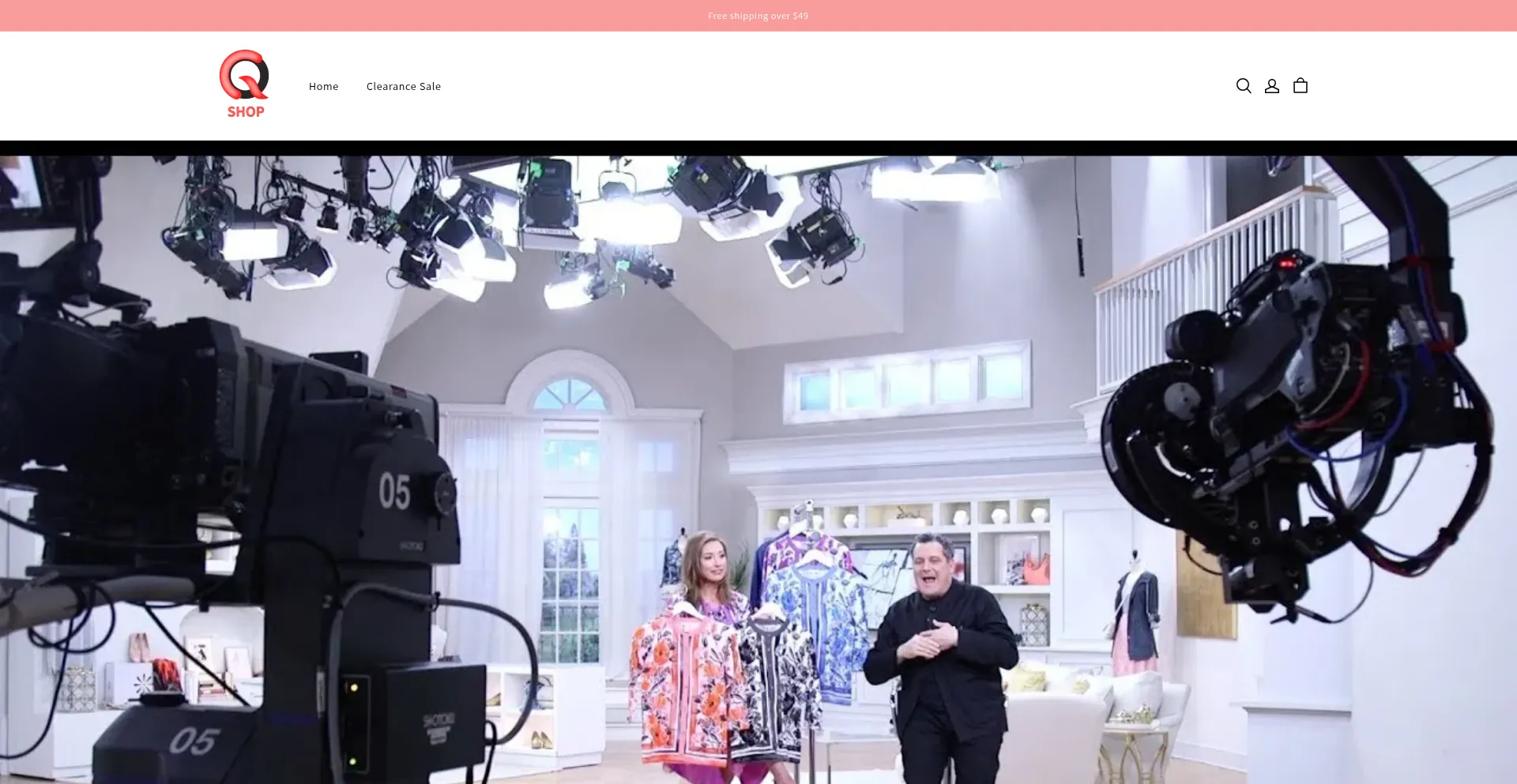 Website screenshot of Qvshopping.shop