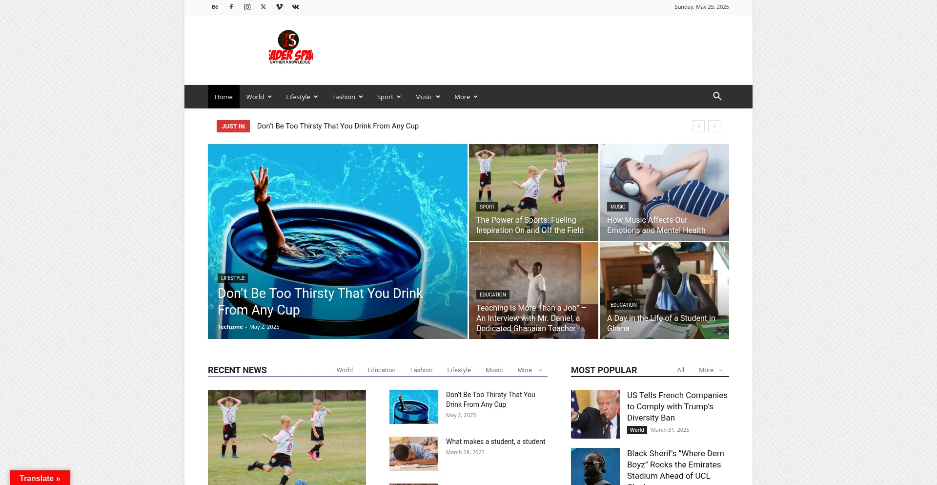 Website screenshot of Readerspace.blog
