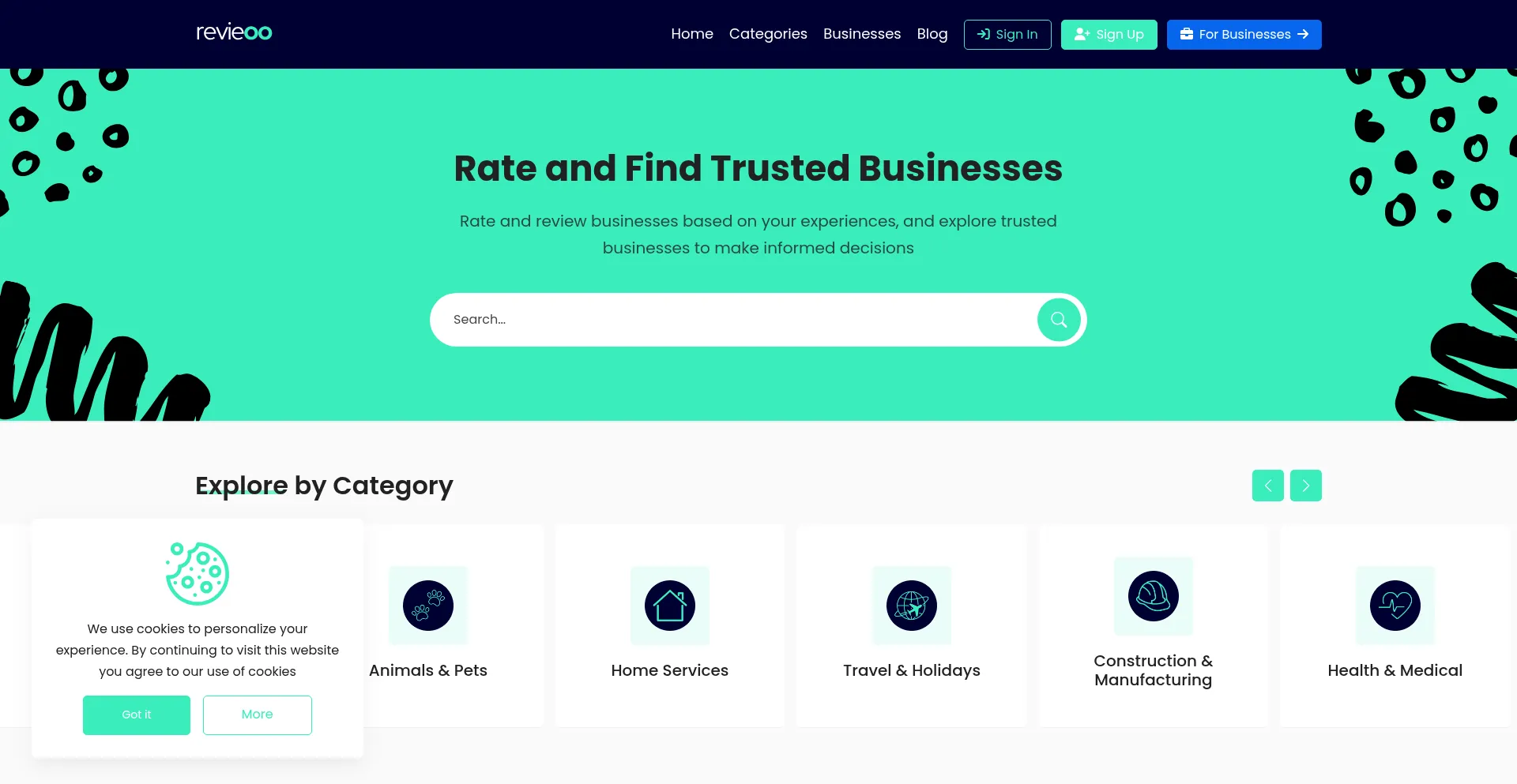 Website screenshot of Revieoo.com
