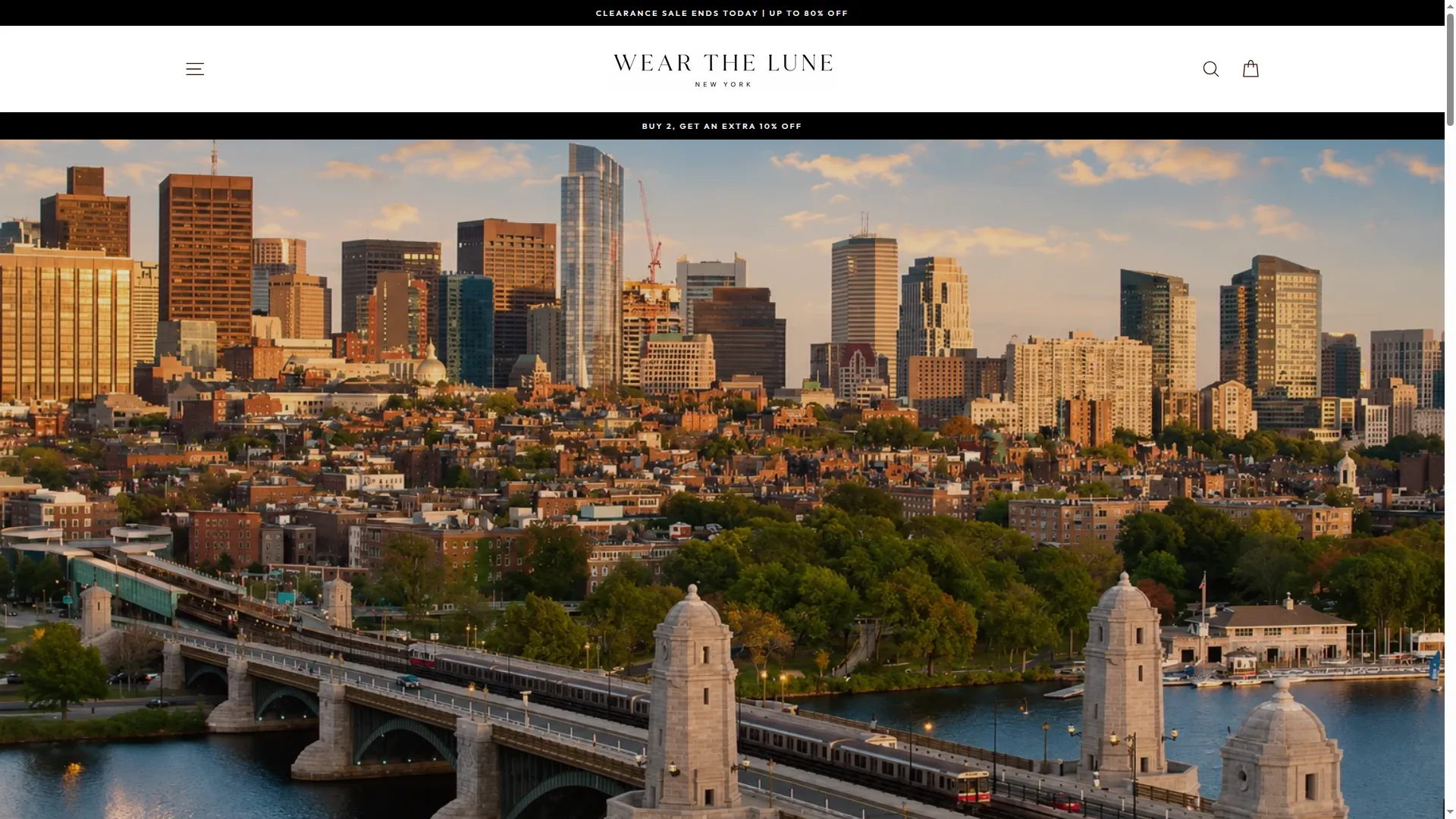 Wearthelune.com